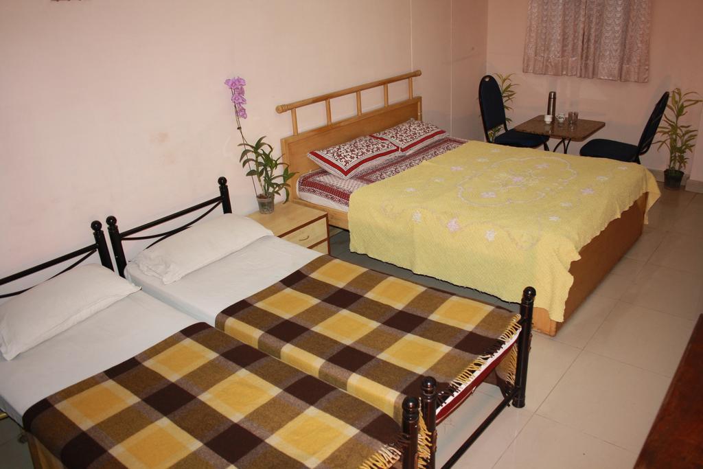 Minerva Residency Hotel Bangalore Bilik gambar