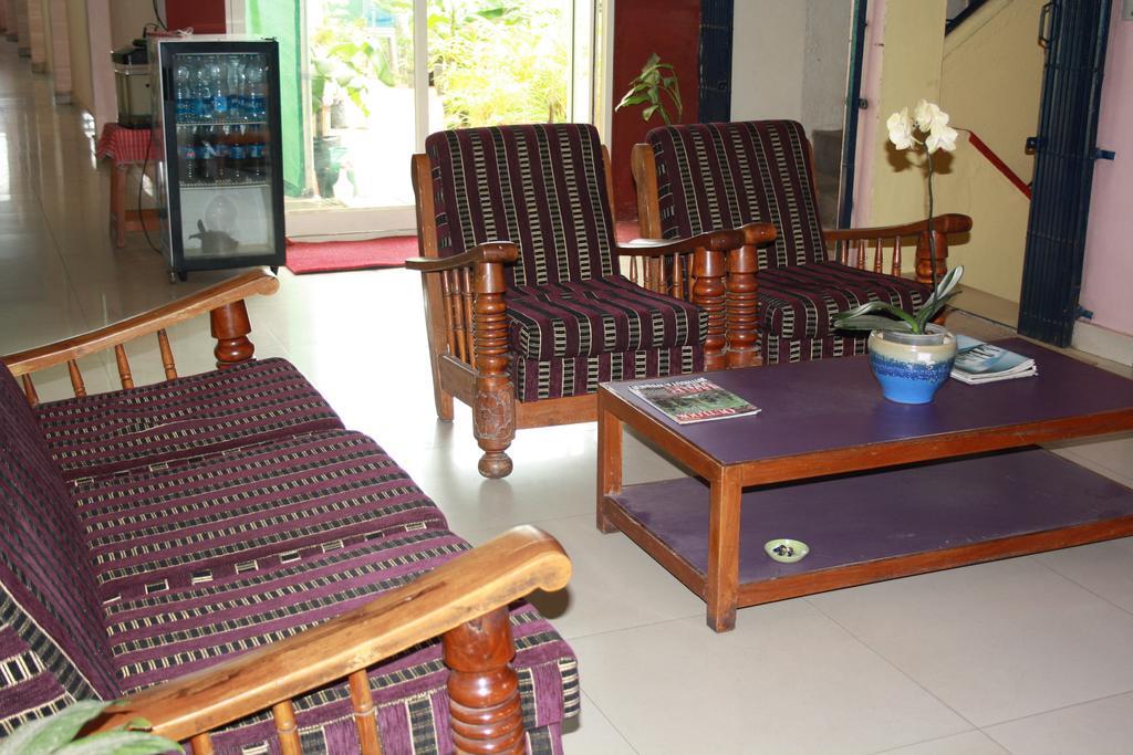 Minerva Residency Hotel Bangalore Luaran gambar