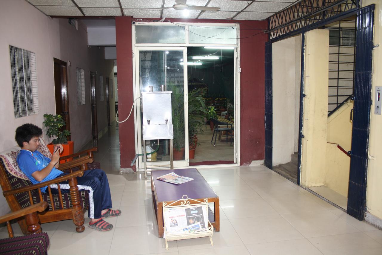 Minerva Residency Hotel Bangalore Luaran gambar