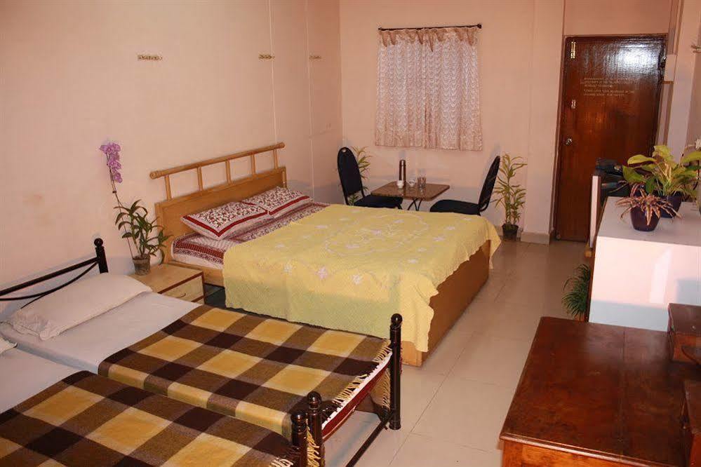 Minerva Residency Hotel Bangalore Luaran gambar